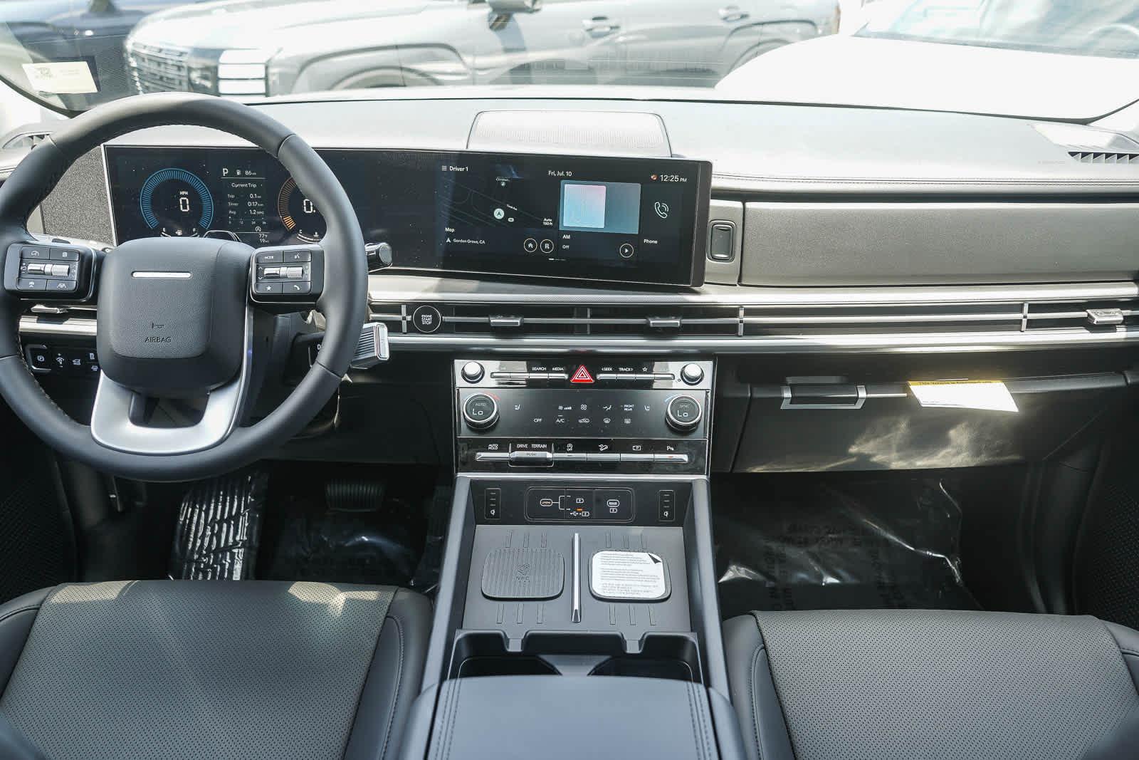 Thumbnail: 2026 Hyundai Santa Fe - 12