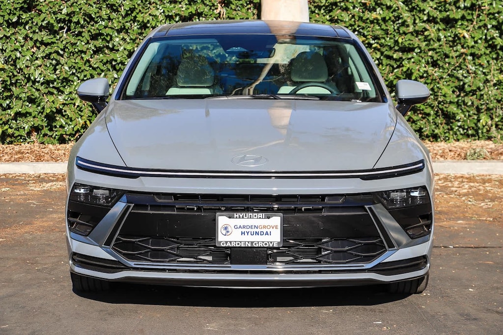 New 2026 Hyundai Sonata Hybrid SEL Sedan