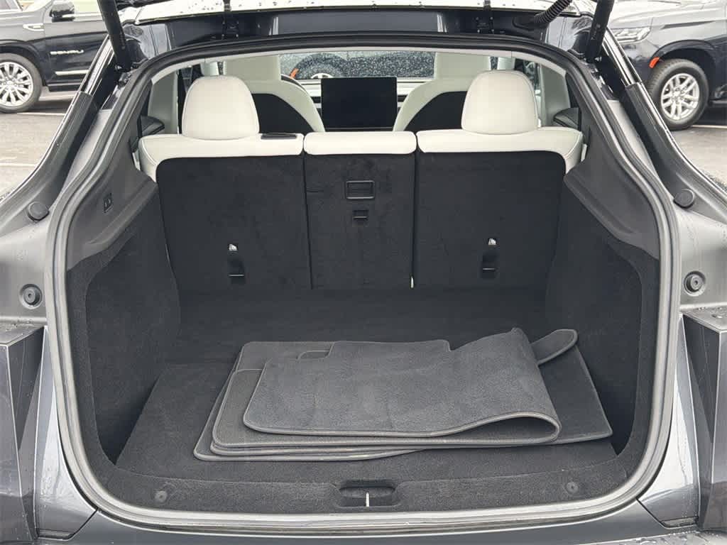 Thumbnail: 2026 Tesla Model Y - 32