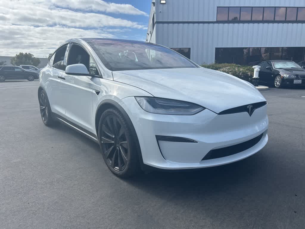Used 2022 Tesla Model X Long Range with VIN 7SAXCBE5XNF328463 for sale in Garden Grove, CA