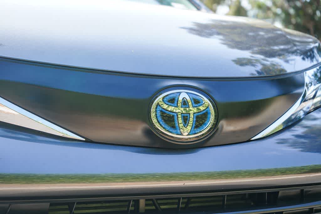 Thumbnail: 2025 Toyota Sienna - 10