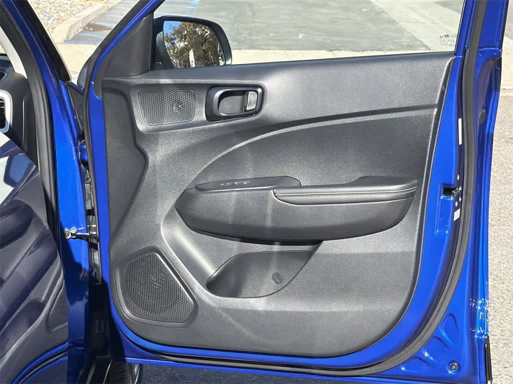 Thumbnail: 2024 Hyundai Venue - 33