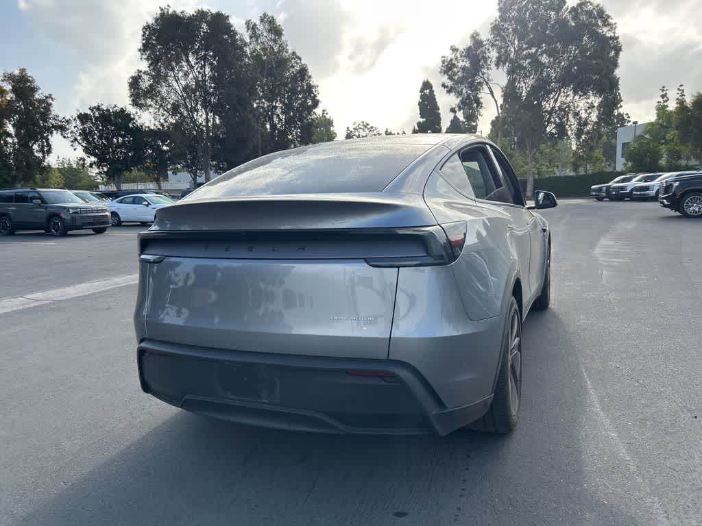 Thumbnail: 2026 Tesla Model Y - 3