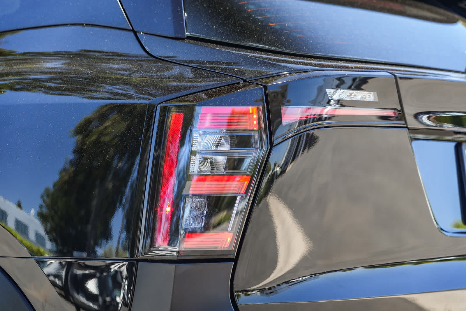 Thumbnail: 2025 Nissan Kicks - 8
