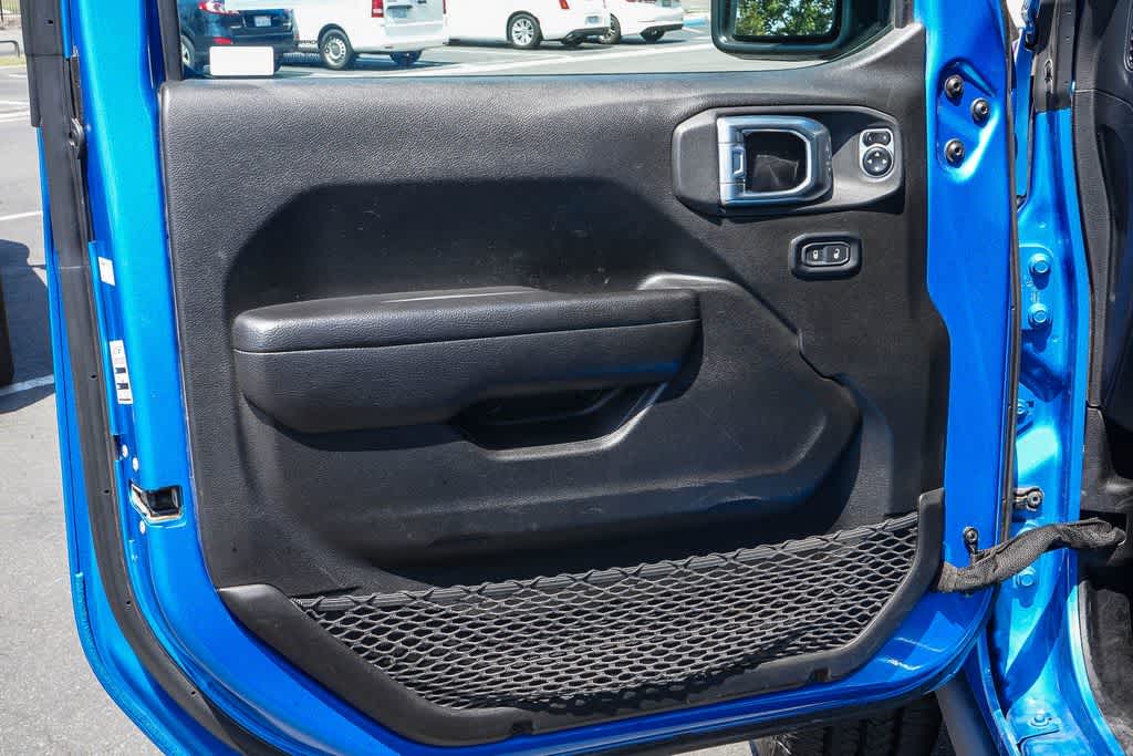 Thumbnail: 2024 Jeep Wrangler - 18
