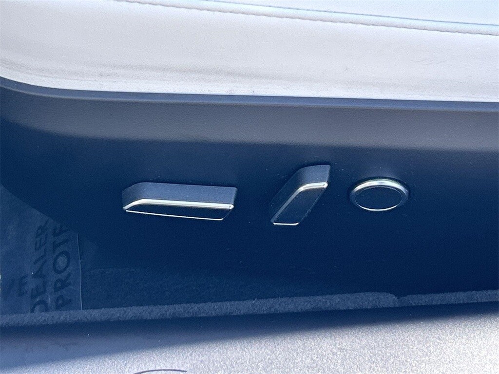 Thumbnail: 2021 Tesla Model S - 27