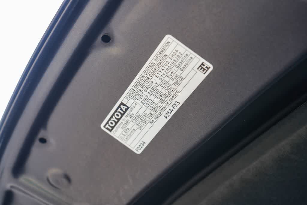 Thumbnail: 2025 Toyota Sienna - 28