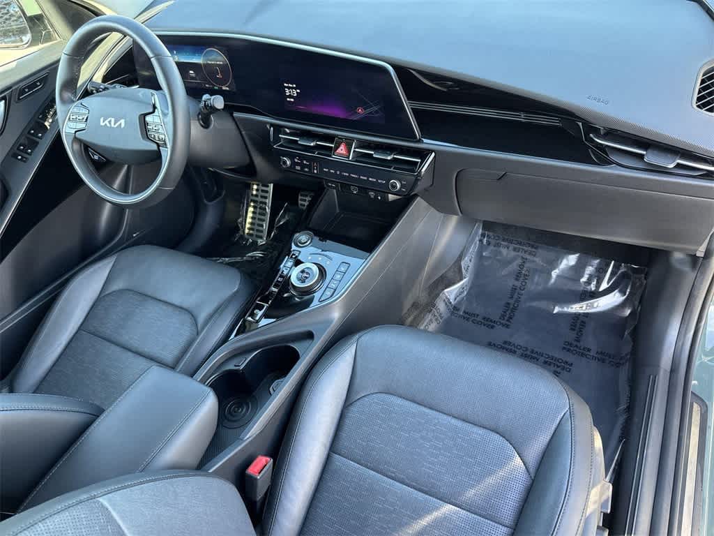 Thumbnail: 2023 Kia Niro - 43