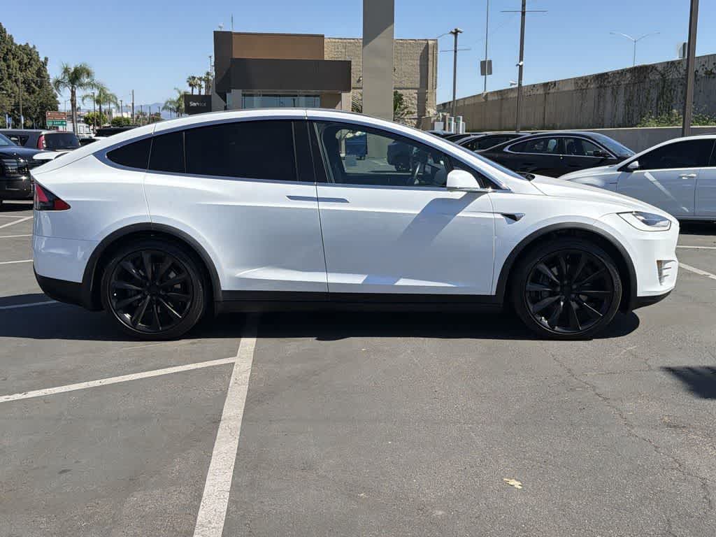 Thumbnail: 2020 Tesla Model X - 7