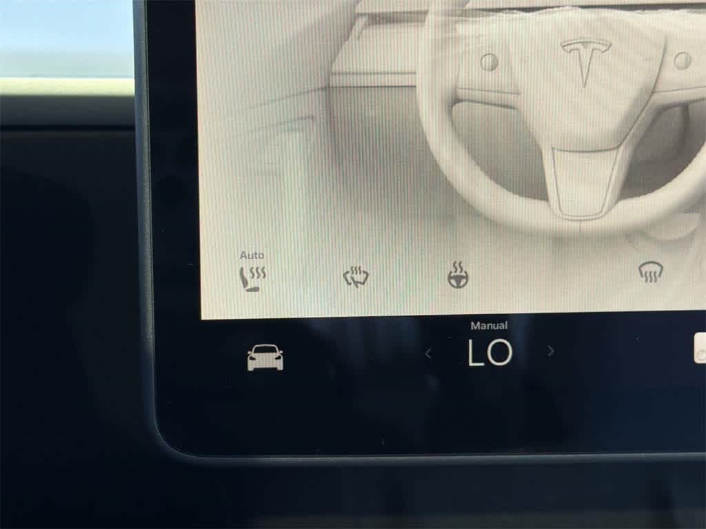 Thumbnail: 2024 Tesla Model Y - 23