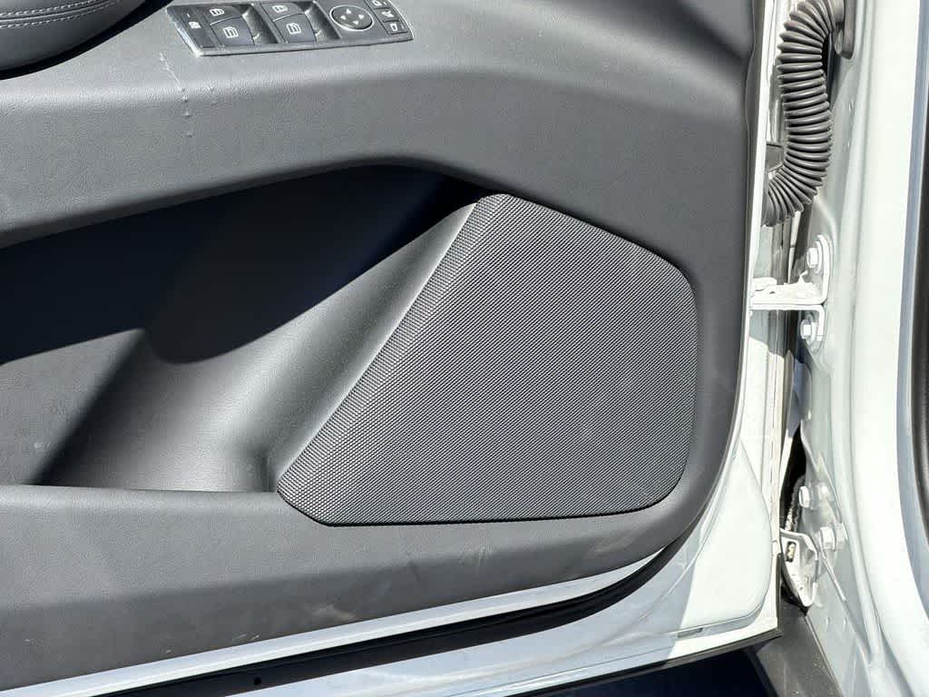 Thumbnail: 2020 Tesla Model X - 25