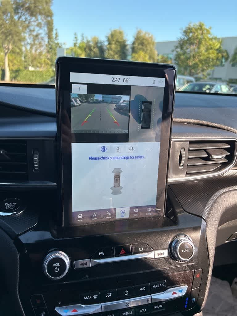 Thumbnail: 2023 Ford Explorer - 13