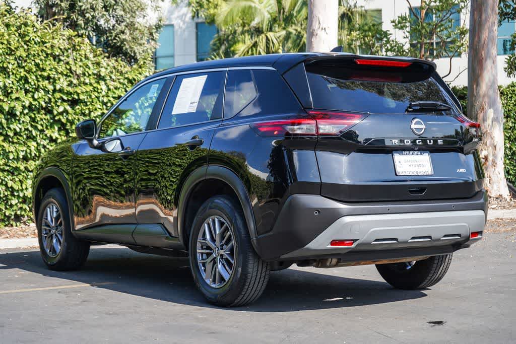 Thumbnail: 2023 Nissan Rogue - 4