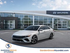 2025 Hyundai Elantra Hybrid Limited Sedan