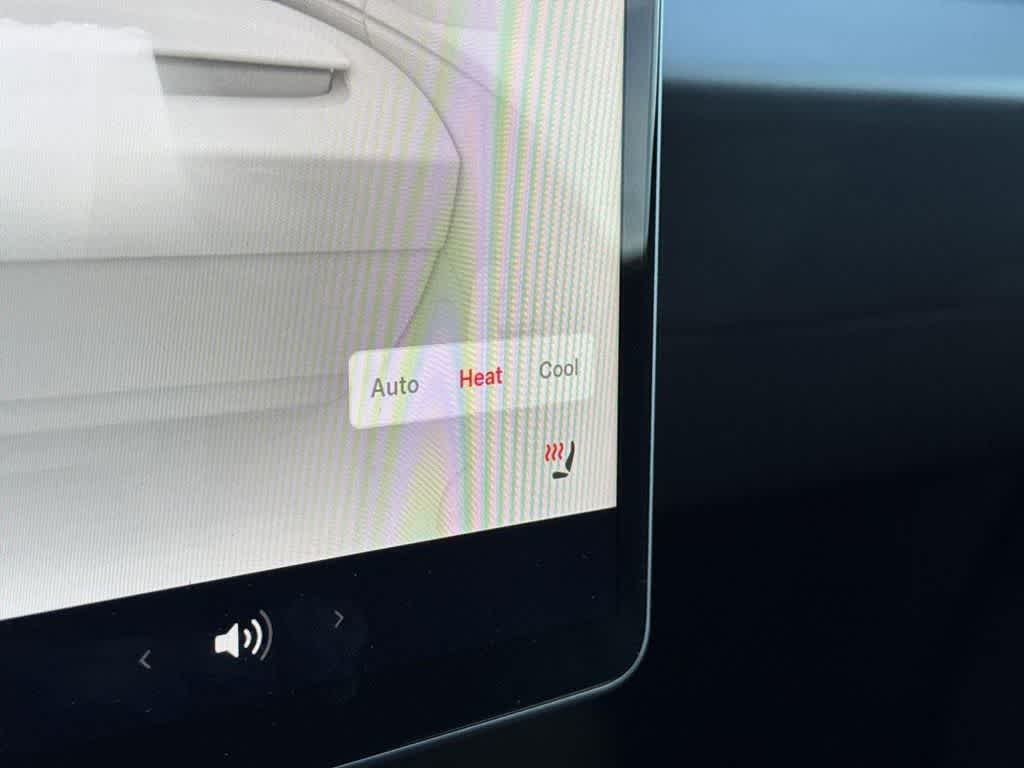 Thumbnail: 2025 Tesla Model 3 - 22