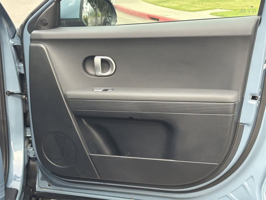 Thumbnail: 2024 Hyundai Ioniq 5 - 32