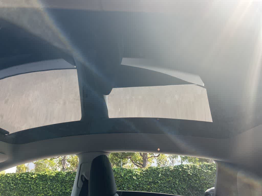 Thumbnail: 2025 Tesla Model Y - 8