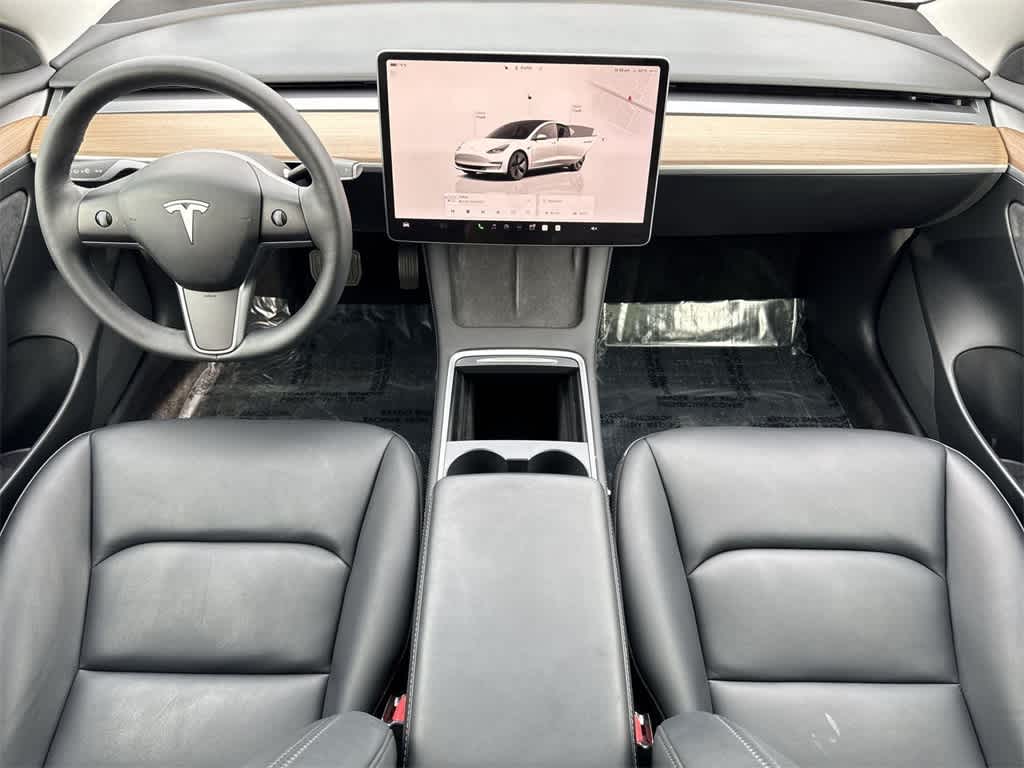 Thumbnail: 2023 Tesla Model 3 - 11