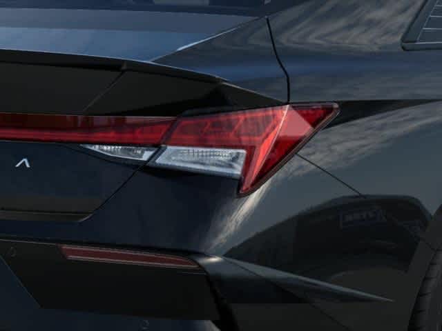 Thumbnail: 2025 Hyundai Elantra - 10