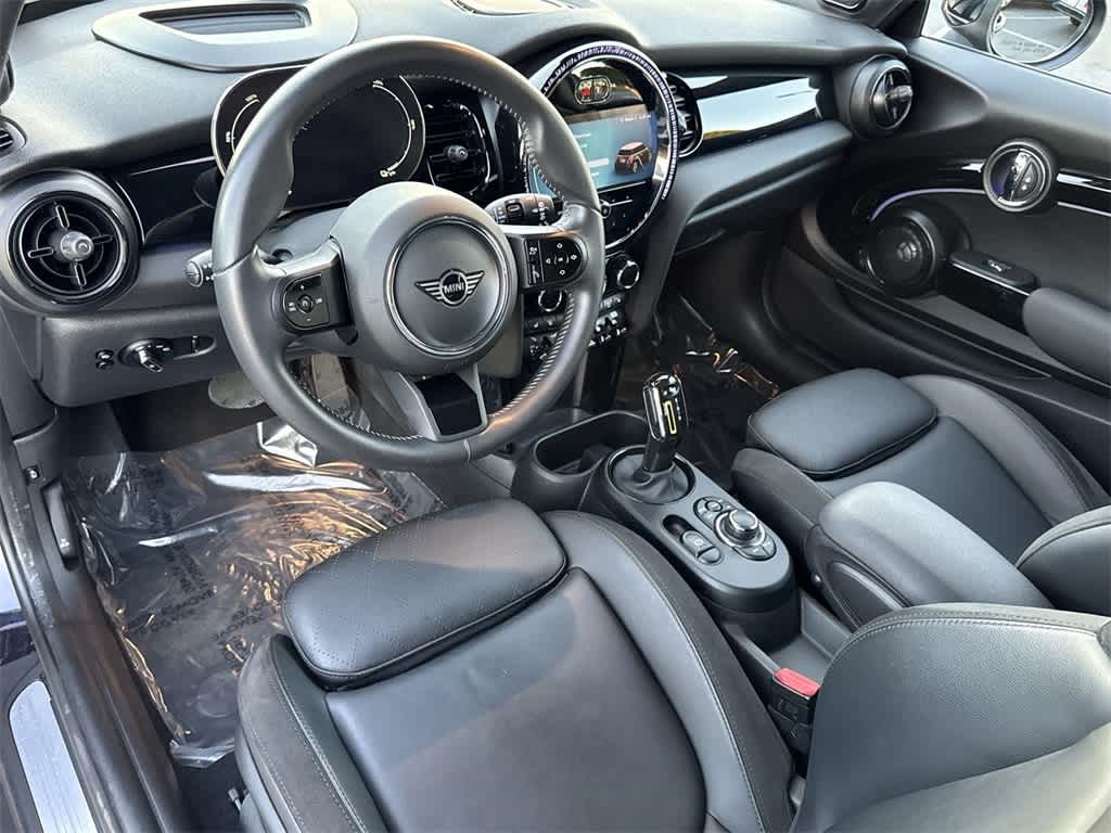 Thumbnail: 2023 MINI Cooper Hardtop - 12