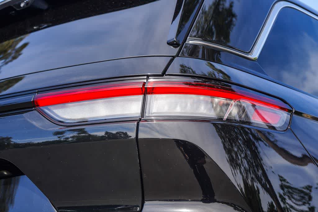 Thumbnail: 2023 Jeep Grand Cherokee - 7
