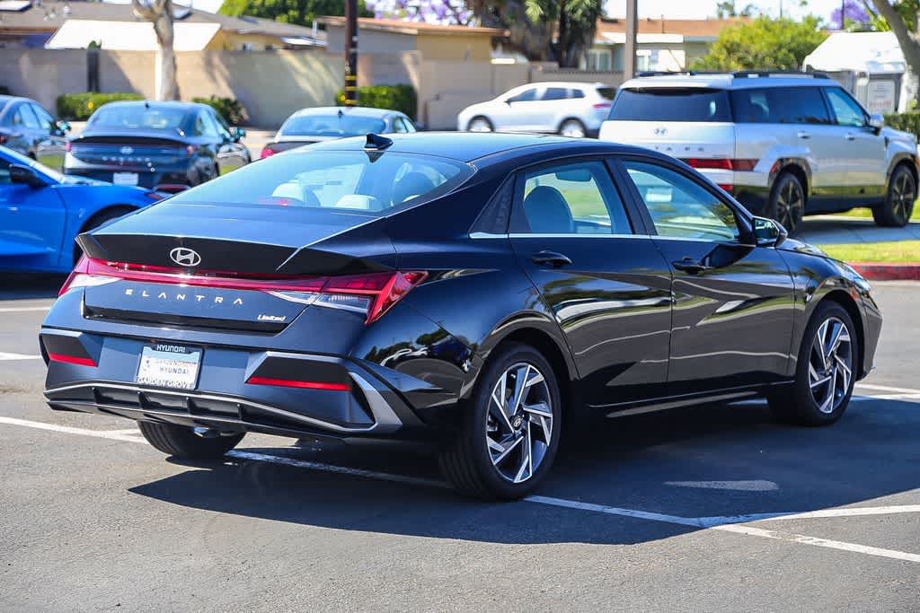 Thumbnail: 2025 Hyundai Elantra - 6