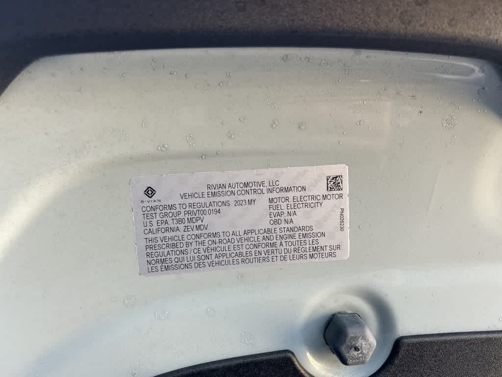 Thumbnail: 2023 Rivian R1T - 10