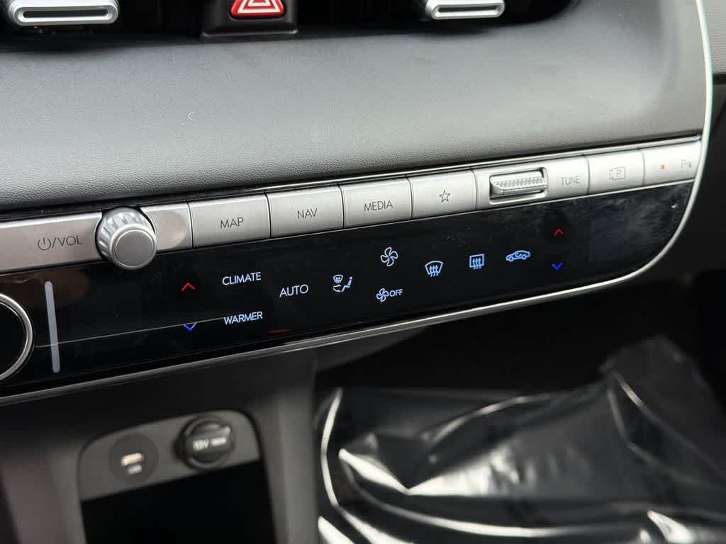 Thumbnail: 2024 Hyundai Ioniq 5 - 16