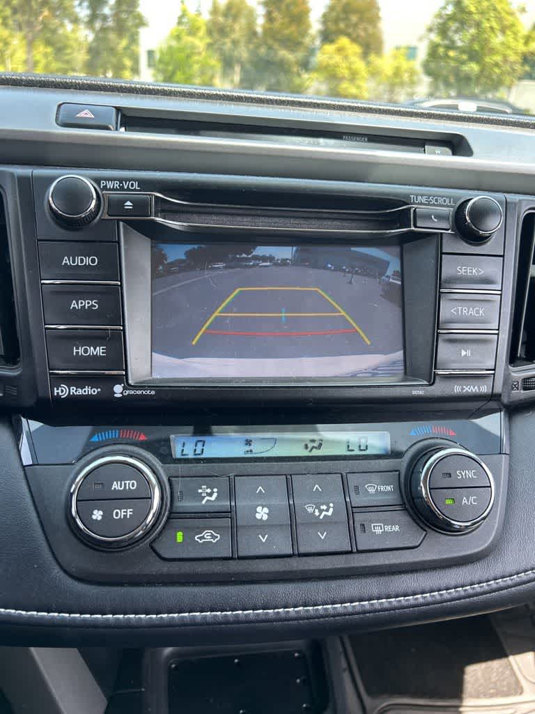 Thumbnail: 2016 Toyota RAV4 - 9
