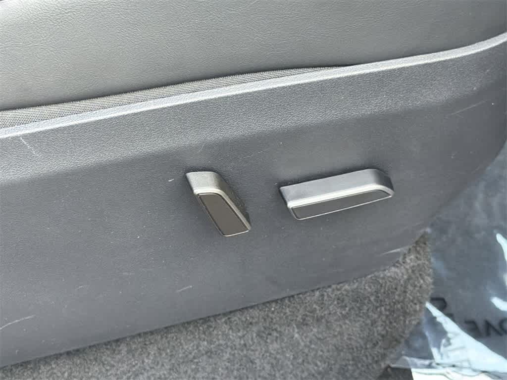 Thumbnail: 2024 Tesla Model Y - 41