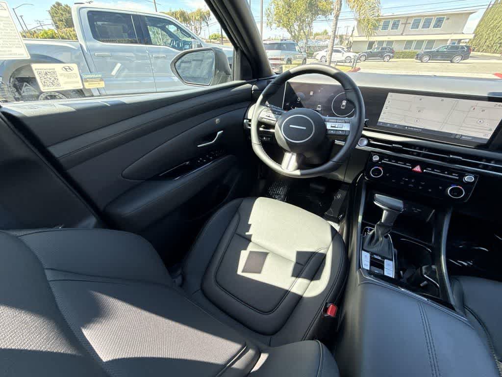 2025 Hyundai Santa Cruz XRT - Photo 6