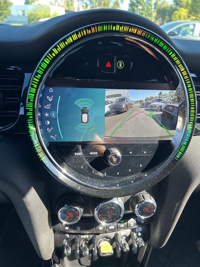 Thumbnail: 2023 MINI Cooper Hardtop - 10