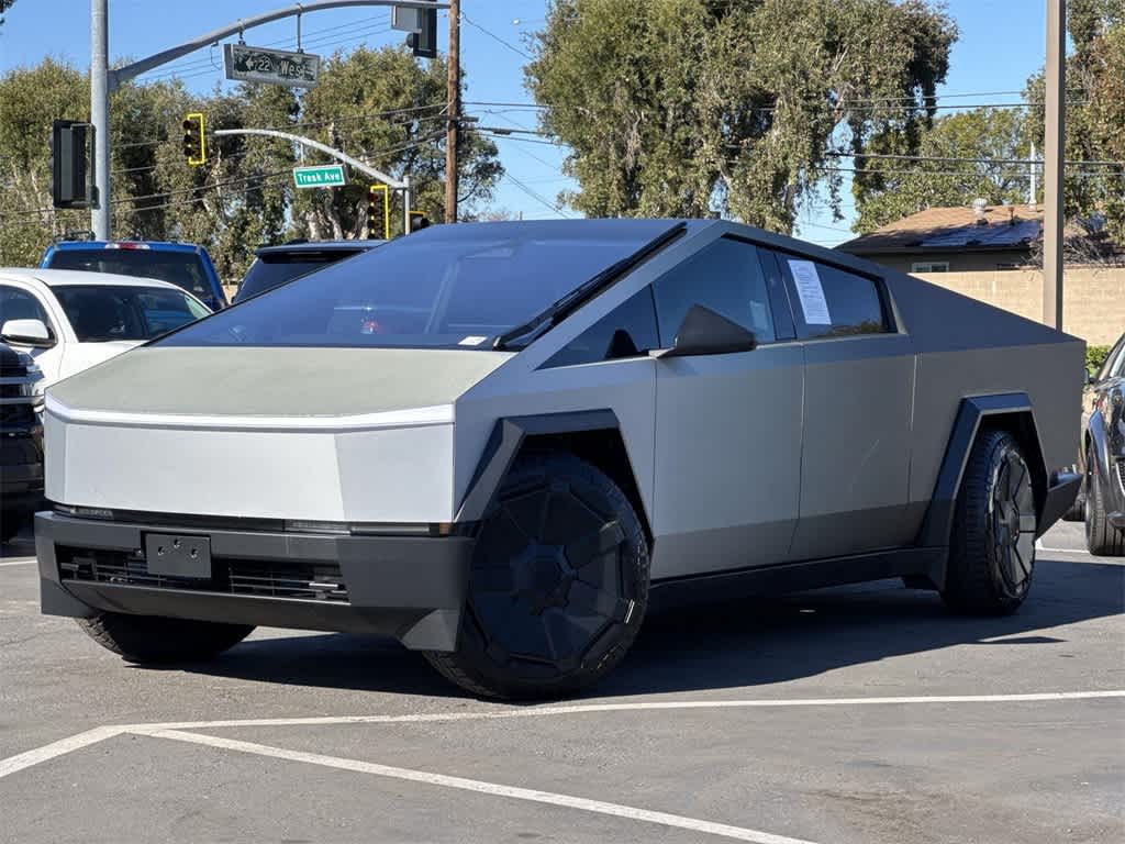 Thumbnail: 2024 Tesla Cybertruck - 8