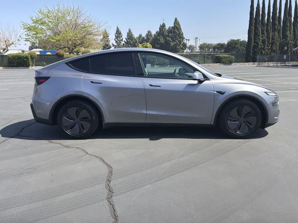 Thumbnail: 2026 Tesla Model Y - 7