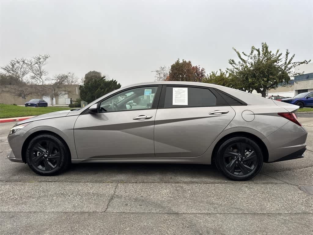 Thumbnail: 2023 Hyundai Elantra - 7