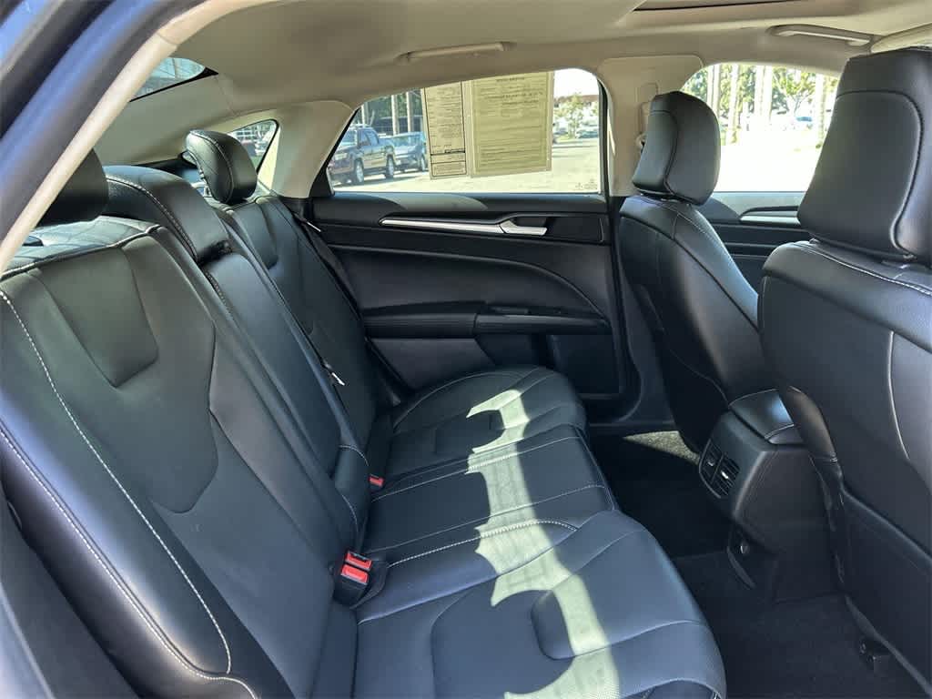 Thumbnail: 2020 Ford Fusion - 45