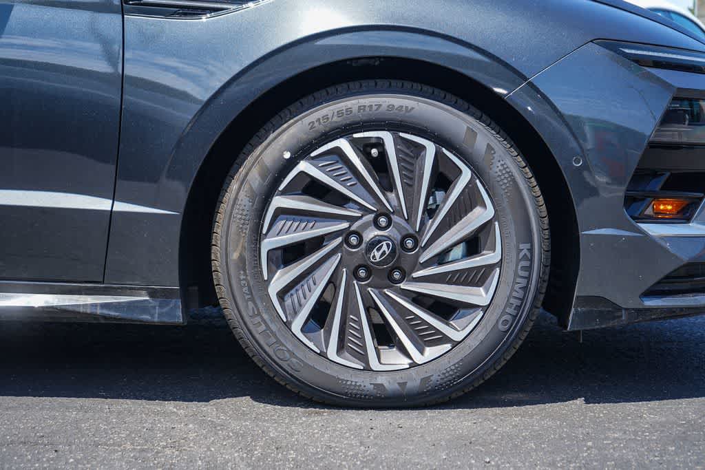 Thumbnail: 2026 Hyundai Sonata - 9
