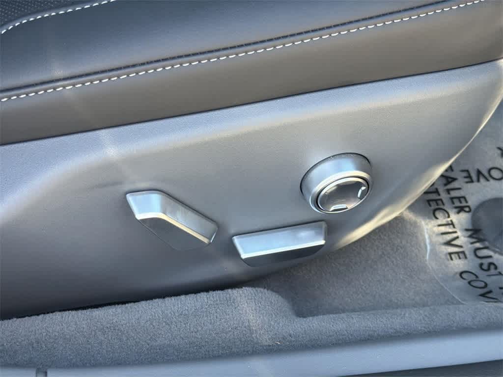 Thumbnail: 2024 Lucid Air - 40