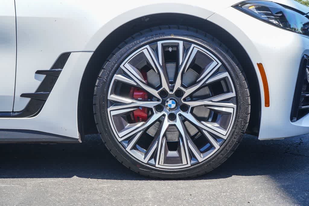 Thumbnail: 2024 BMW 4 Series - 9