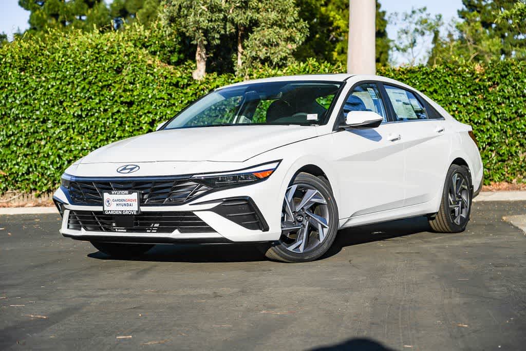 2026 Hyundai Elantra Sedan 