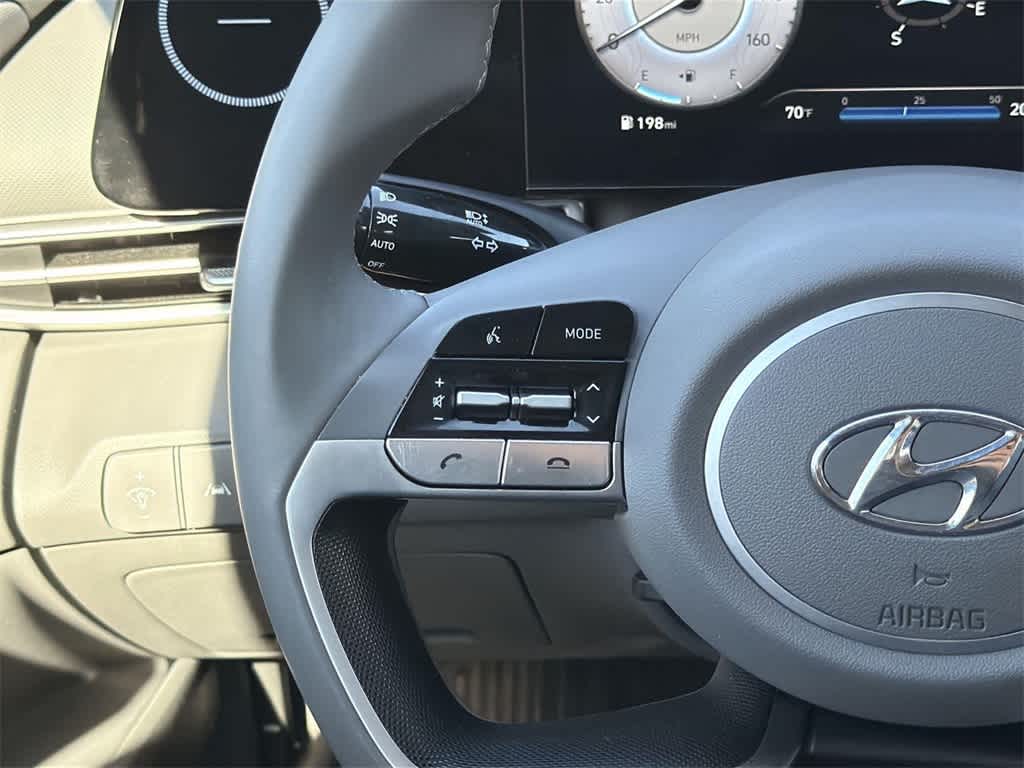 Thumbnail: 2023 Hyundai Elantra - 13