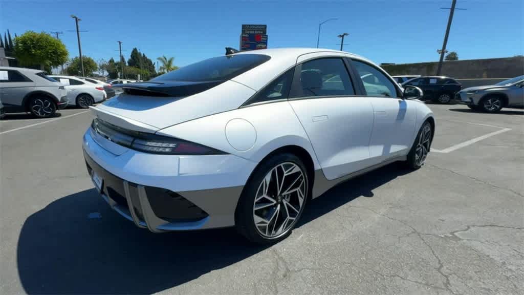 Thumbnail: 2025 Hyundai Ioniq 6 - 8