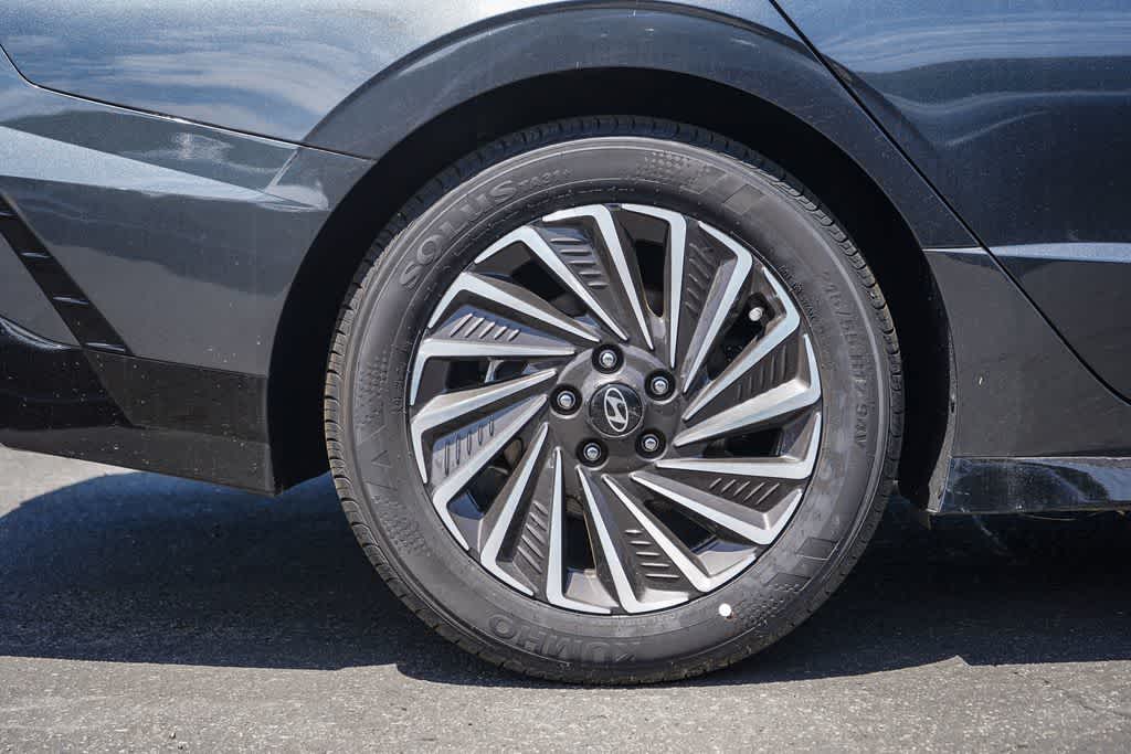Thumbnail: 2026 Hyundai Sonata - 8