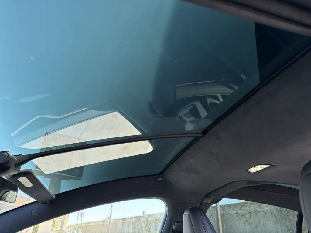 Thumbnail: 2020 Tesla Model X - 11