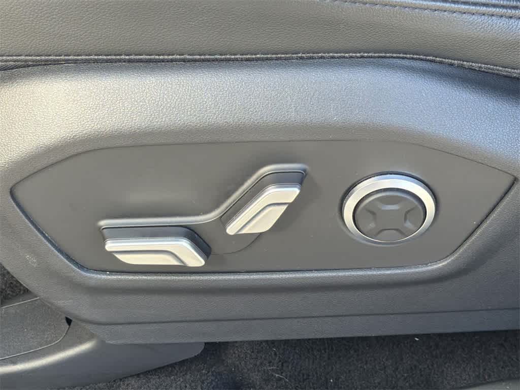 Thumbnail: 2024 Hyundai Santa Fe - 26