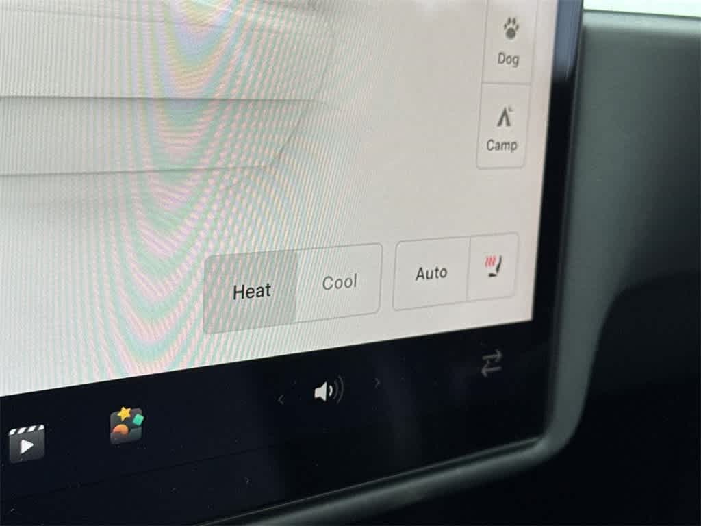 Thumbnail: 2022 Tesla Model S - 22