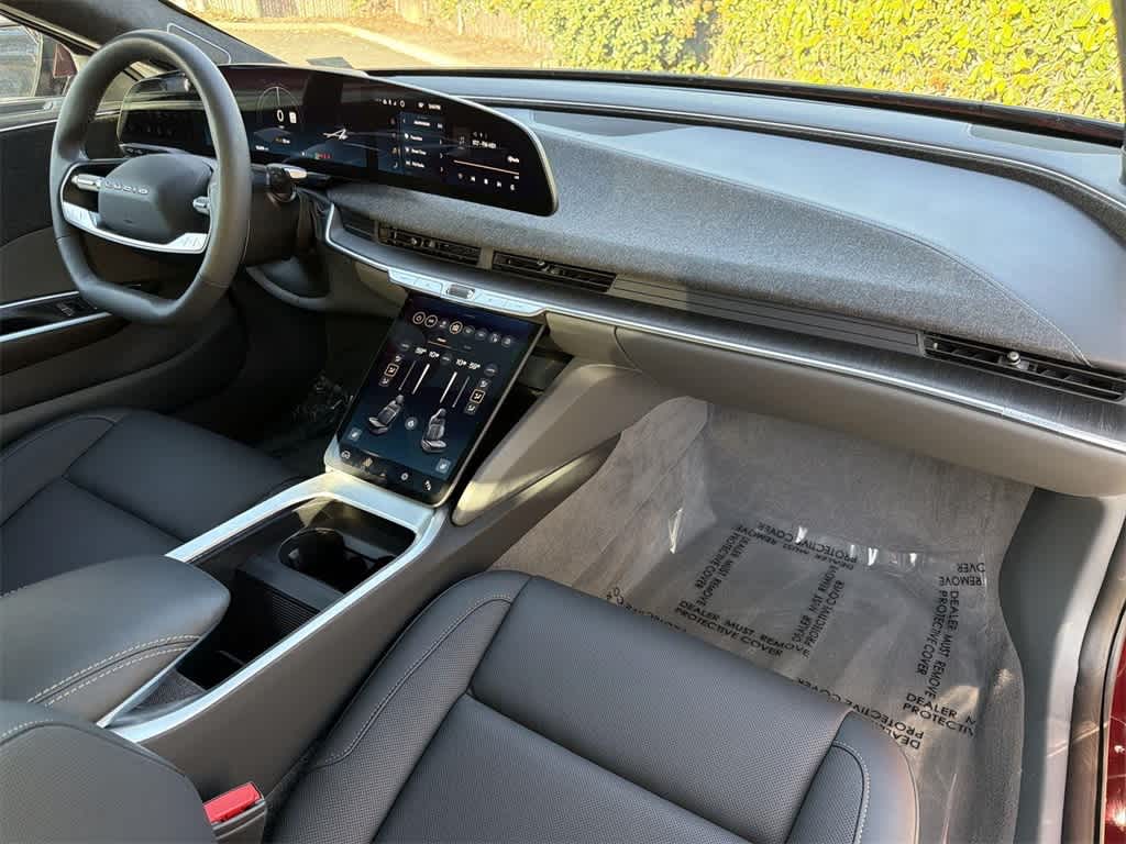 Thumbnail: 2024 Lucid Air - 42