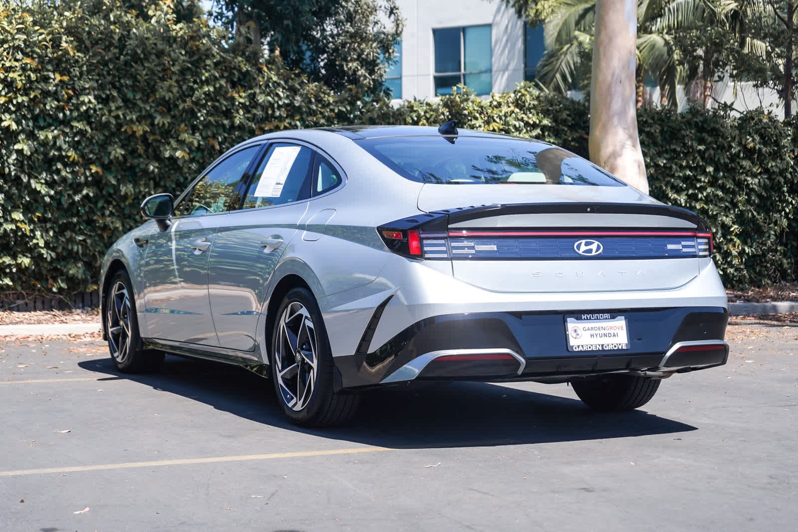 Thumbnail: 2024 Hyundai Sonata - 4