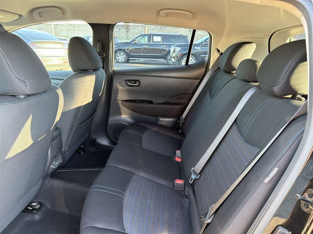 Thumbnail: 2020 Nissan Leaf - 28