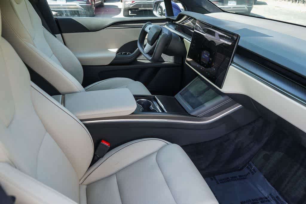 Thumbnail: 2022 Tesla Model X - 15